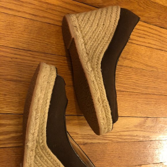 Steve Madden Canvas Espadrille Peep Toe Wedge - Picture 4 of 8